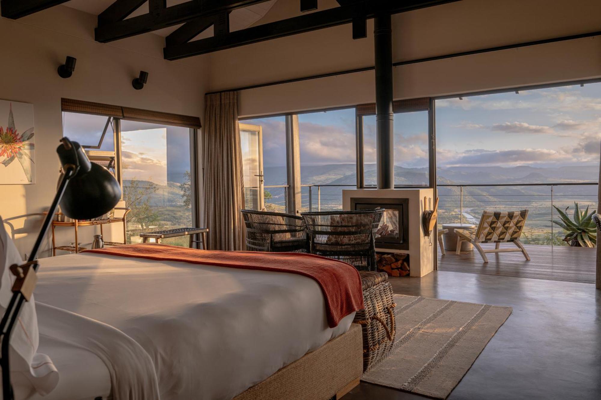 Zulu Rock Lodge - Babanango Game Reserve Ulundi エクステリア 写真