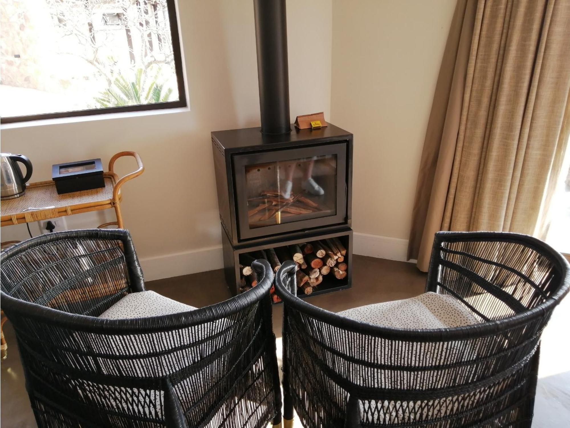 Zulu Rock Lodge - Babanango Game Reserve Ulundi エクステリア 写真