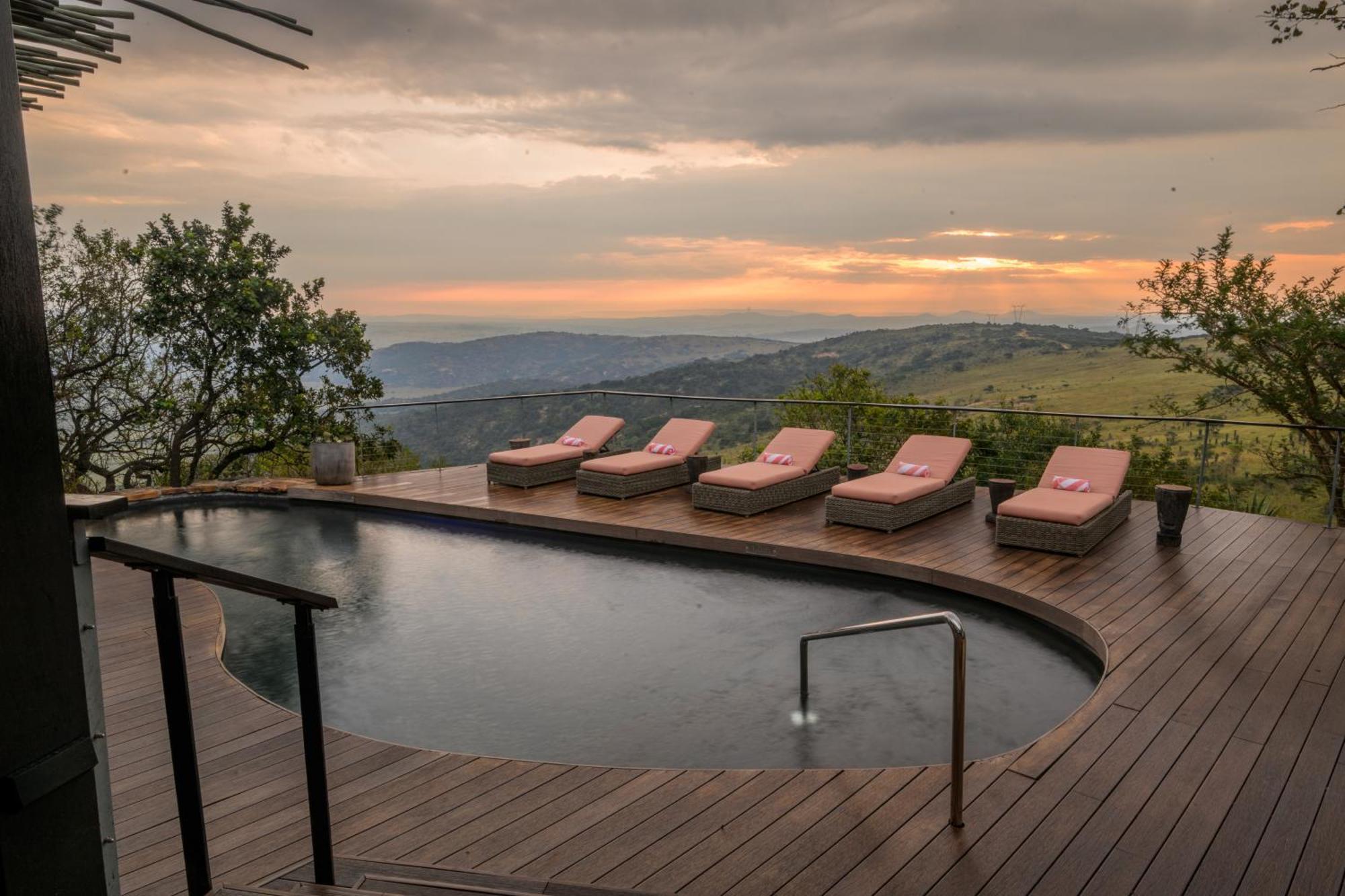 Zulu Rock Lodge - Babanango Game Reserve Ulundi エクステリア 写真