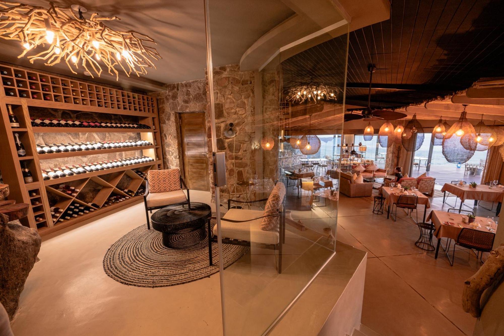 Zulu Rock Lodge - Babanango Game Reserve Ulundi エクステリア 写真